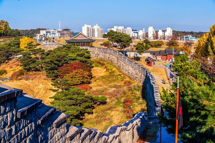 Spring Flower Festival and Seosan Gaesimsa and Munsusa Tour - Photo 1 of 7